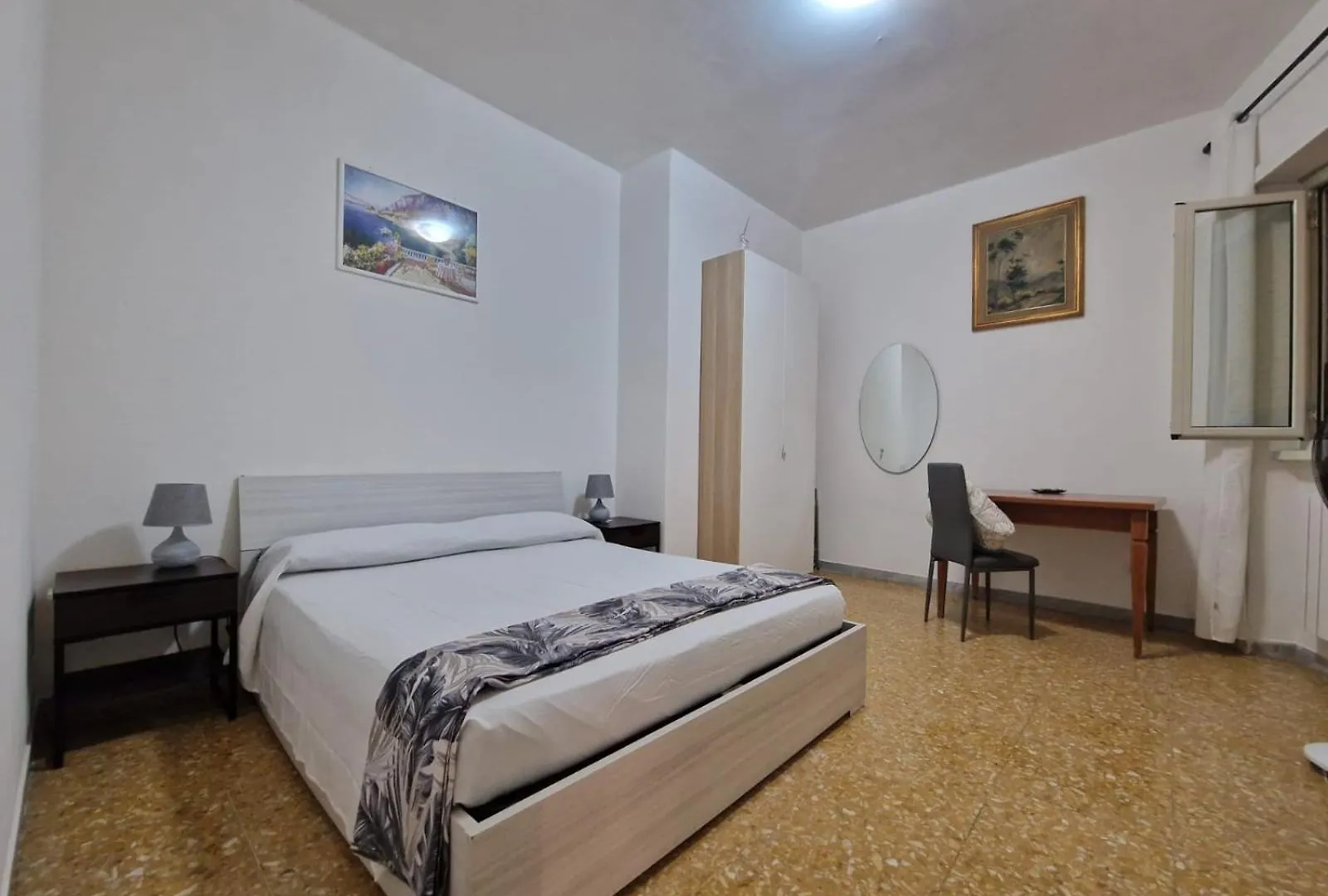 Corneliaguesthouse Roma Affittacamere