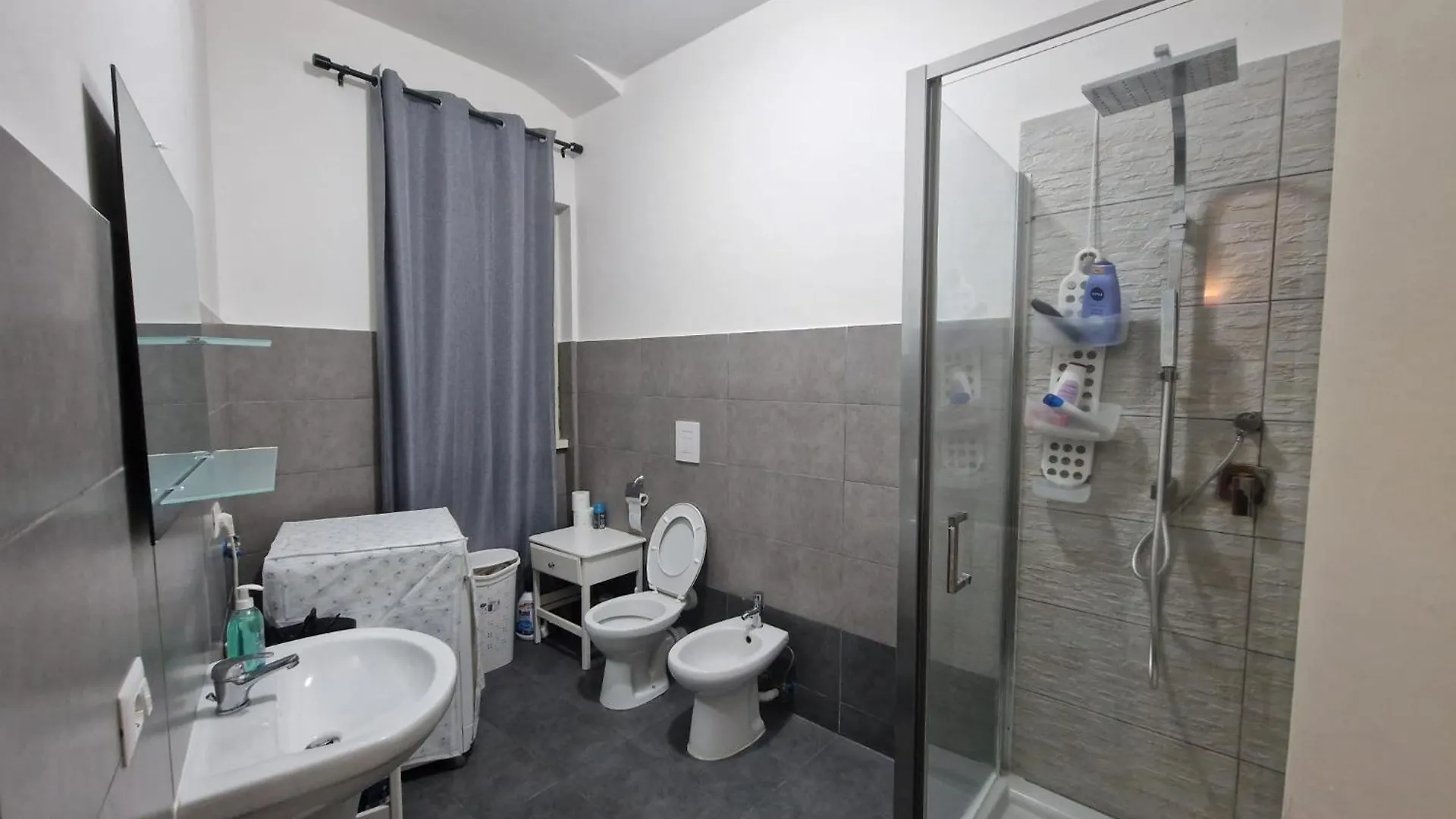 Affittacamere Corneliaguesthouse Roma